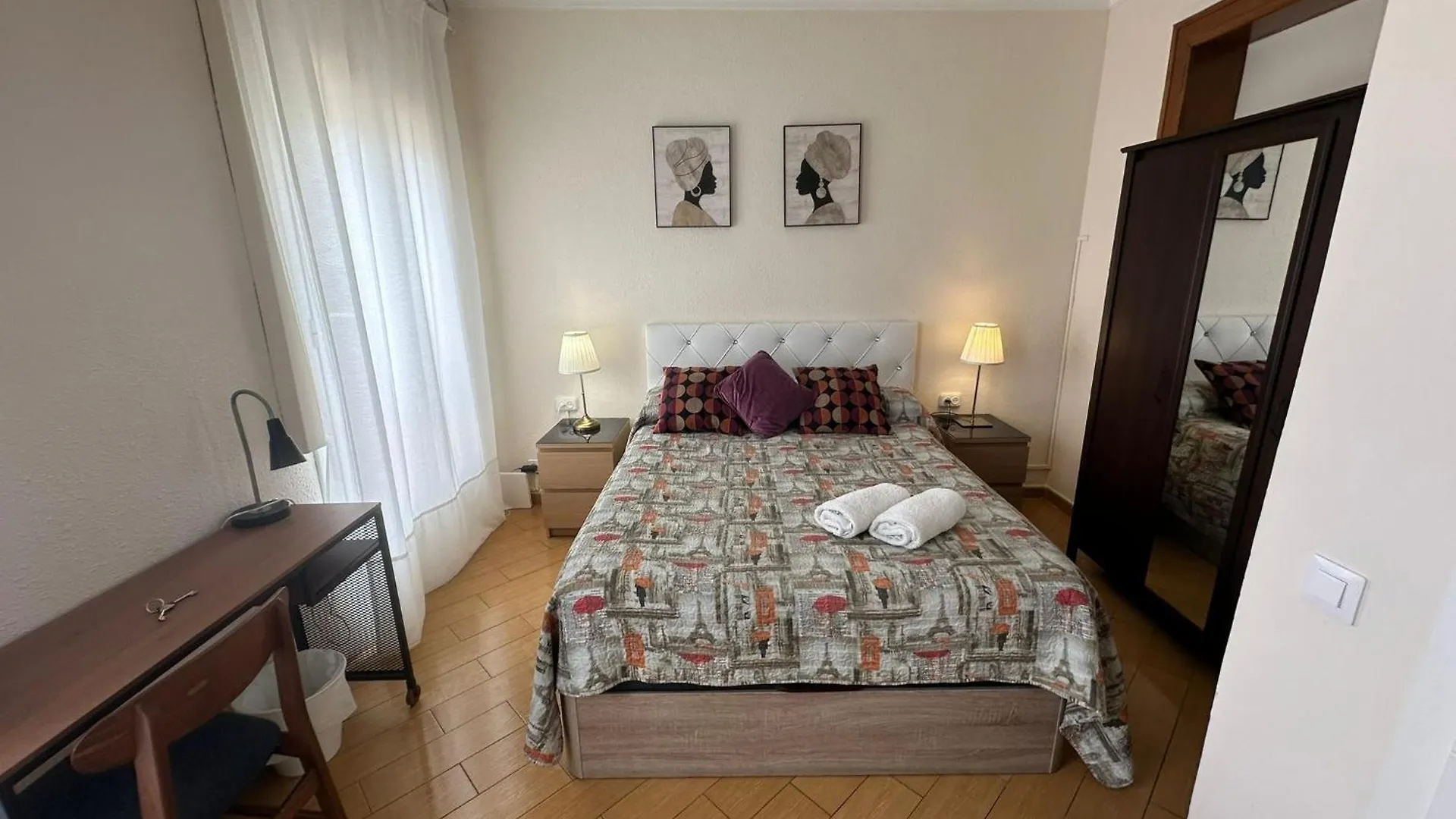 Panzió Acogedoras Habitaciones En Valencia Barcelona