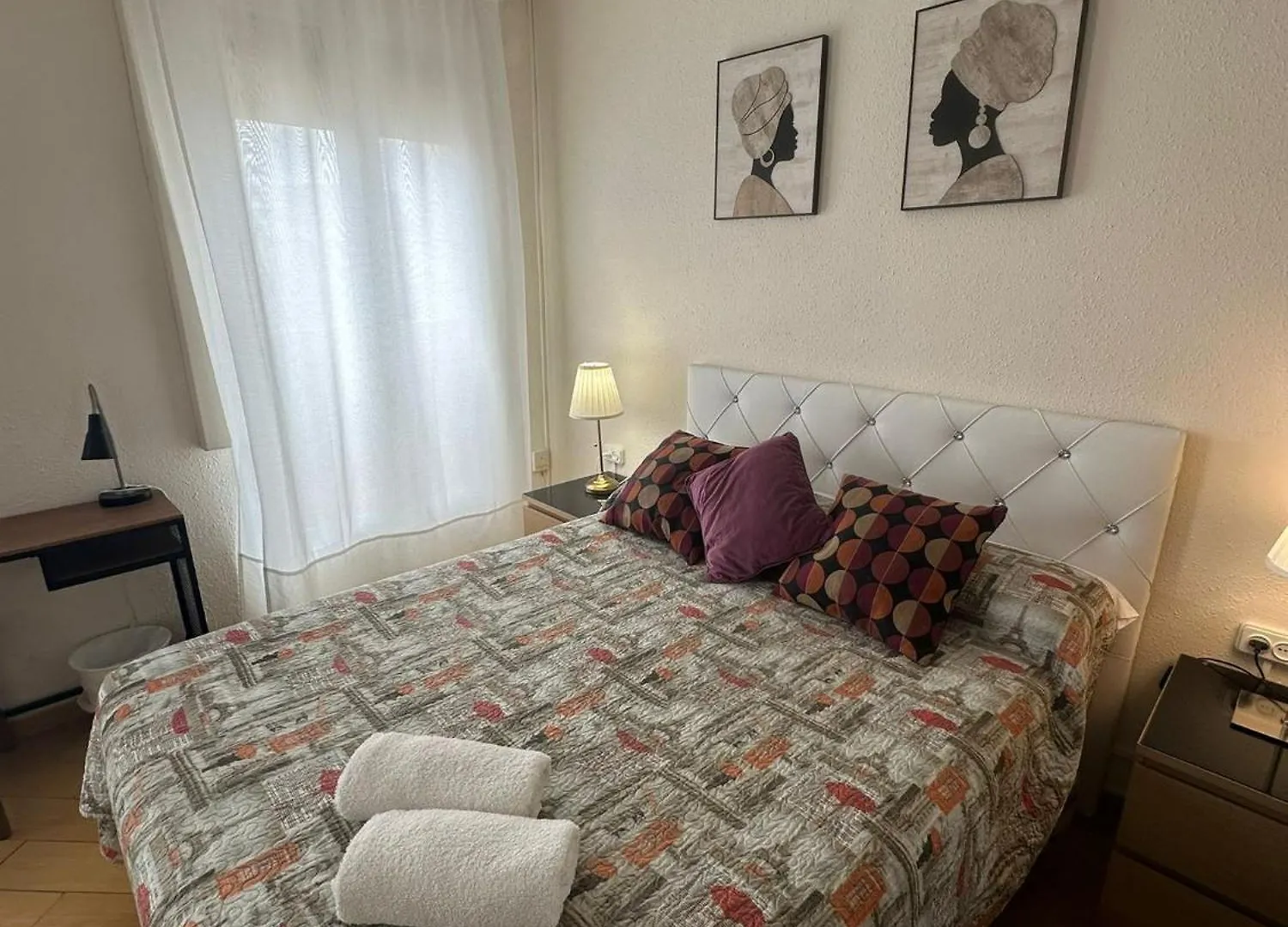 Acogedoras Habitaciones En Valencia Barcelona Spanyolország