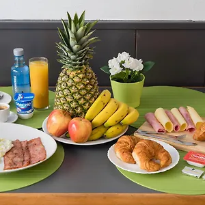 Hostel Oliveta, Barcelona
